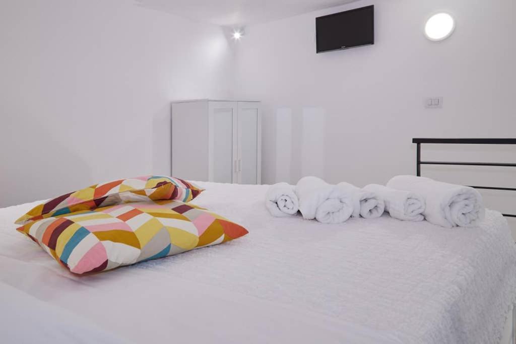 La Palma Loft Located In The Heart Of Catania Catânia Exterior foto